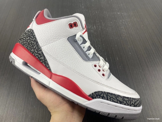 HYPE OG Air 3 Jordan DN3707-160 Fire Red 0814